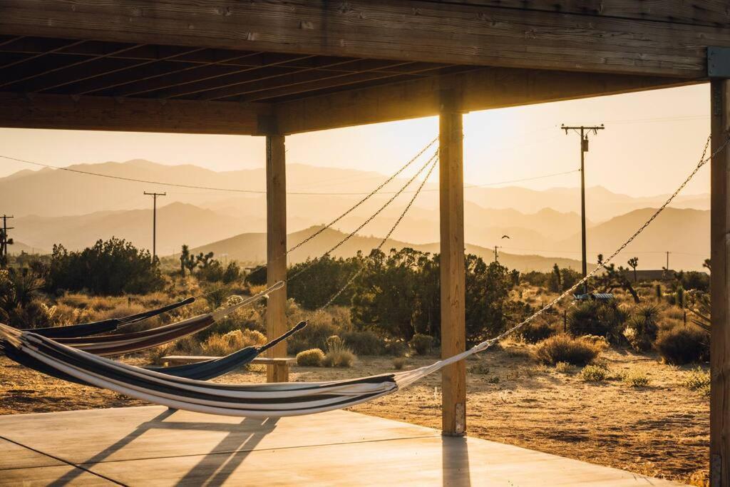 Joshua Tree Hidden Tower * Views - Landmark Yucca Valley Bagian luar foto