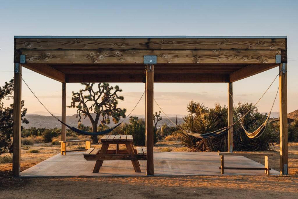 Joshua Tree Hidden Tower * Views - Landmark Yucca Valley Bagian luar foto